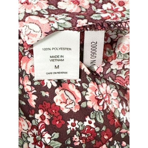 Soho New York‎ & Company Women's Floral Split V-neck 3-Button Blouse Red Medium - Picture 7 of 11